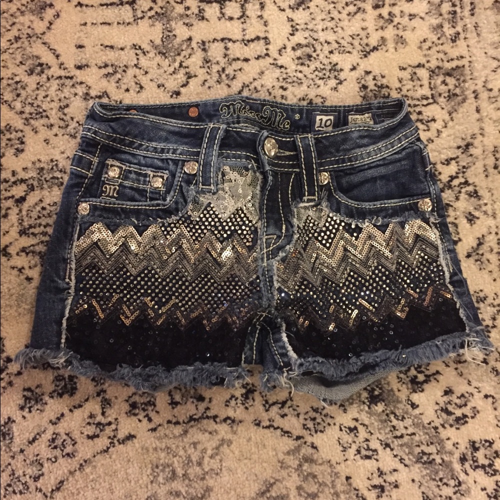 Girl’s Miss Me shorts